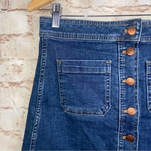 Madewell Stretch Denim A-Line Mini Skirt in Salisbury Wash Patch Pocket Edition - Picture 4 of 8